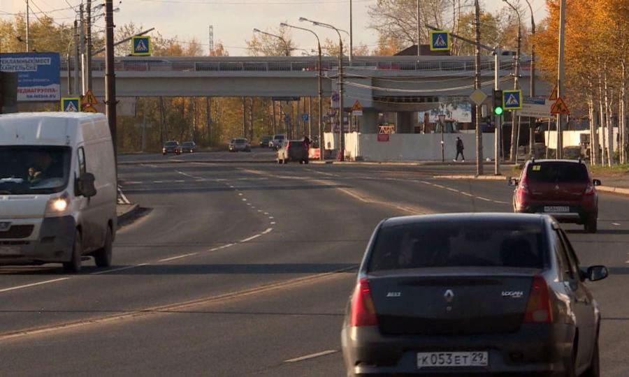 Масштабные дорожные ремонты сегодня принимал глава Архангельска
