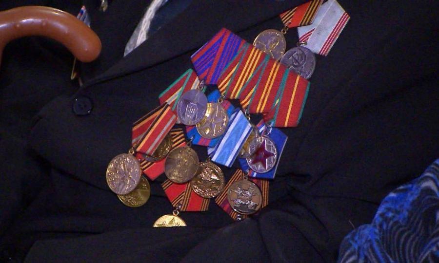 Первые медали к юбилею Великой Победы вручили в Коноше